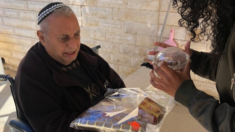 דרכא משמחים קשישים1.jpg