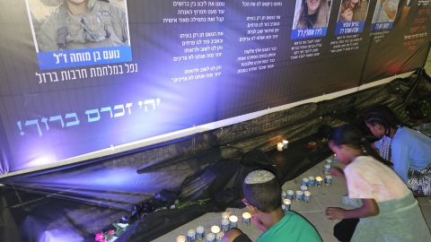 קריית מלאכי זוכרת את הנופלים ולא שוכחת את החטופים (3).jpeg