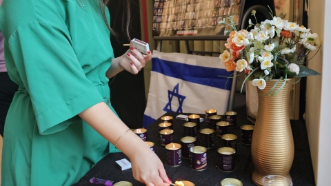 הדלקת נרות - יום עיון לאלמב.jpeg